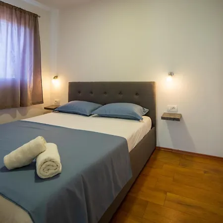 Apartman Antea 1 *
